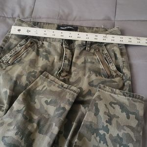 Ashley Mason jrs 11/30 camo pants